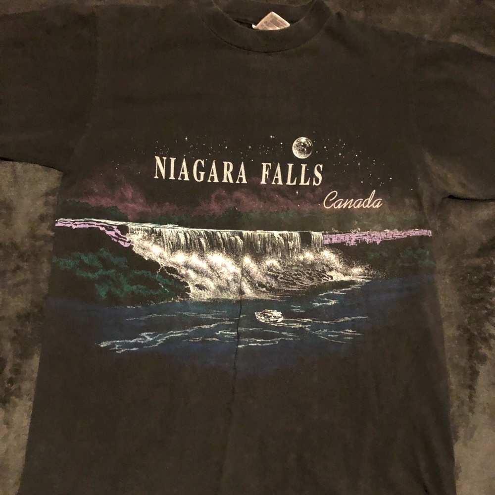Vintage 90s Niagara Falls Tee